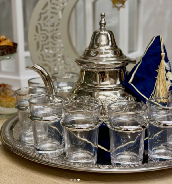 Tasse a thé 12 pcs en argent