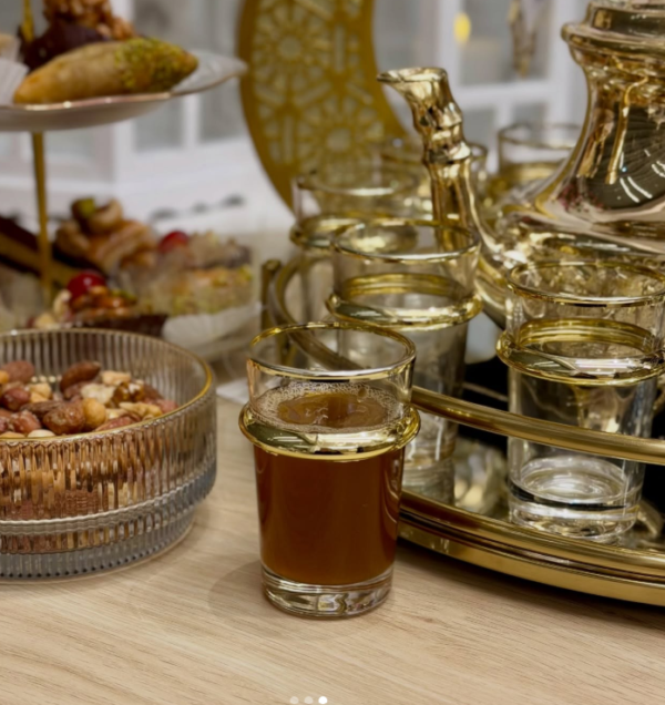 Capture d'écran 2026-01-23 003537 Verre a thé en doré 12 pcs